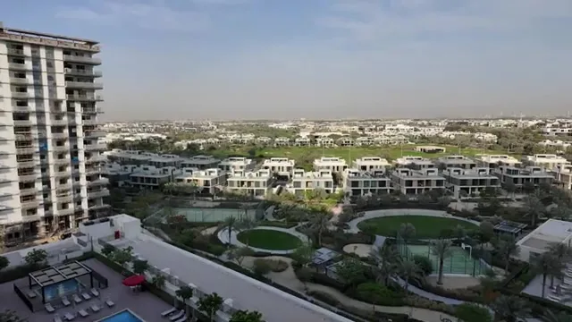 Вид на Двбаи Хиллт Паск — маршрут по знаковым местам Дубая.