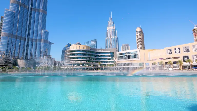 Вид на Бурдж-Халифа — маршрут по знаковым местам Дубая.