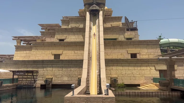 aquaventure waterpark в Дубае.