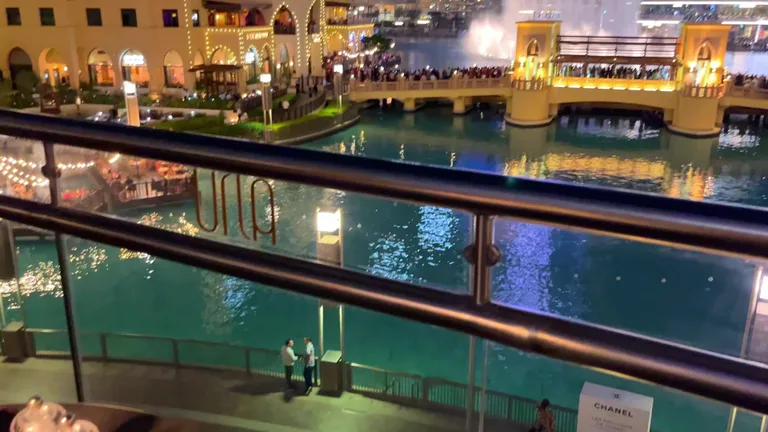 Вид на Авса Ткйпоол — маршрут по знаковым местам Дубая.